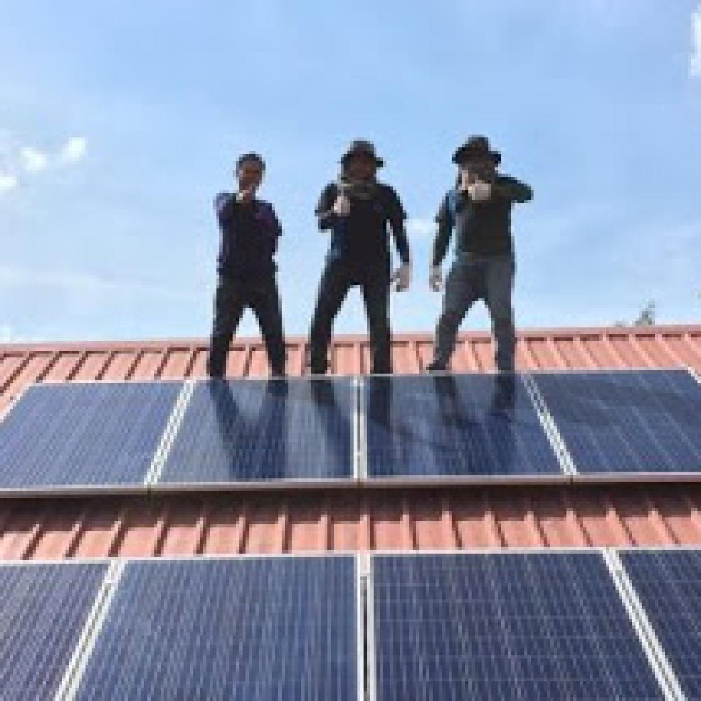 Be a part of buliding a solar farm at Suranaree University